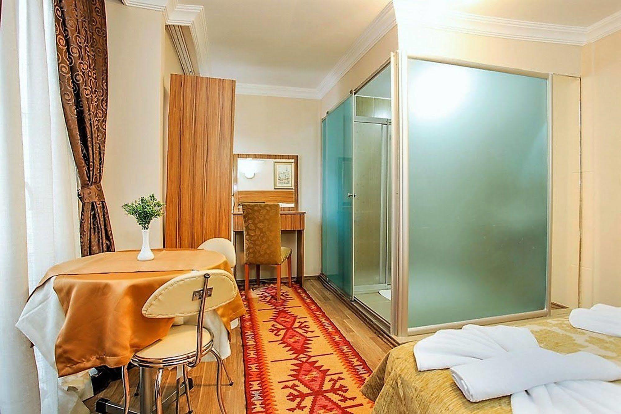 Casa Mia Hotel Istambul Extérieur photo