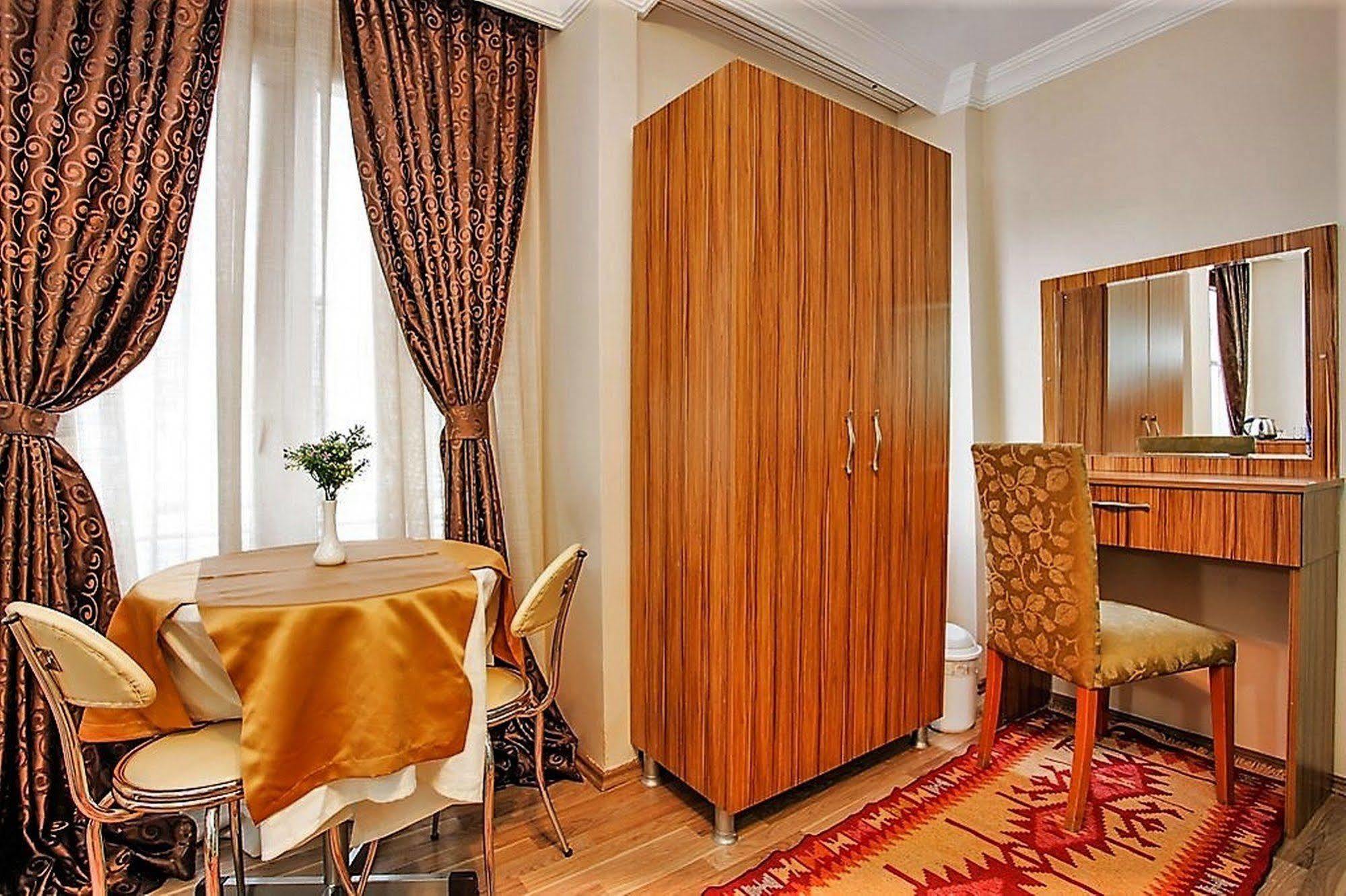 Casa Mia Hotel Istambul Extérieur photo